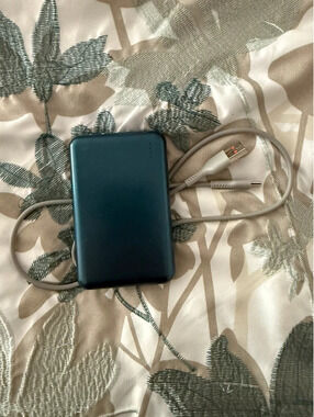 Power bank + Connection Cord